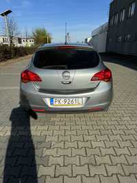 Opel Astra J 1.7 cdti 2010 cena do negocjacji