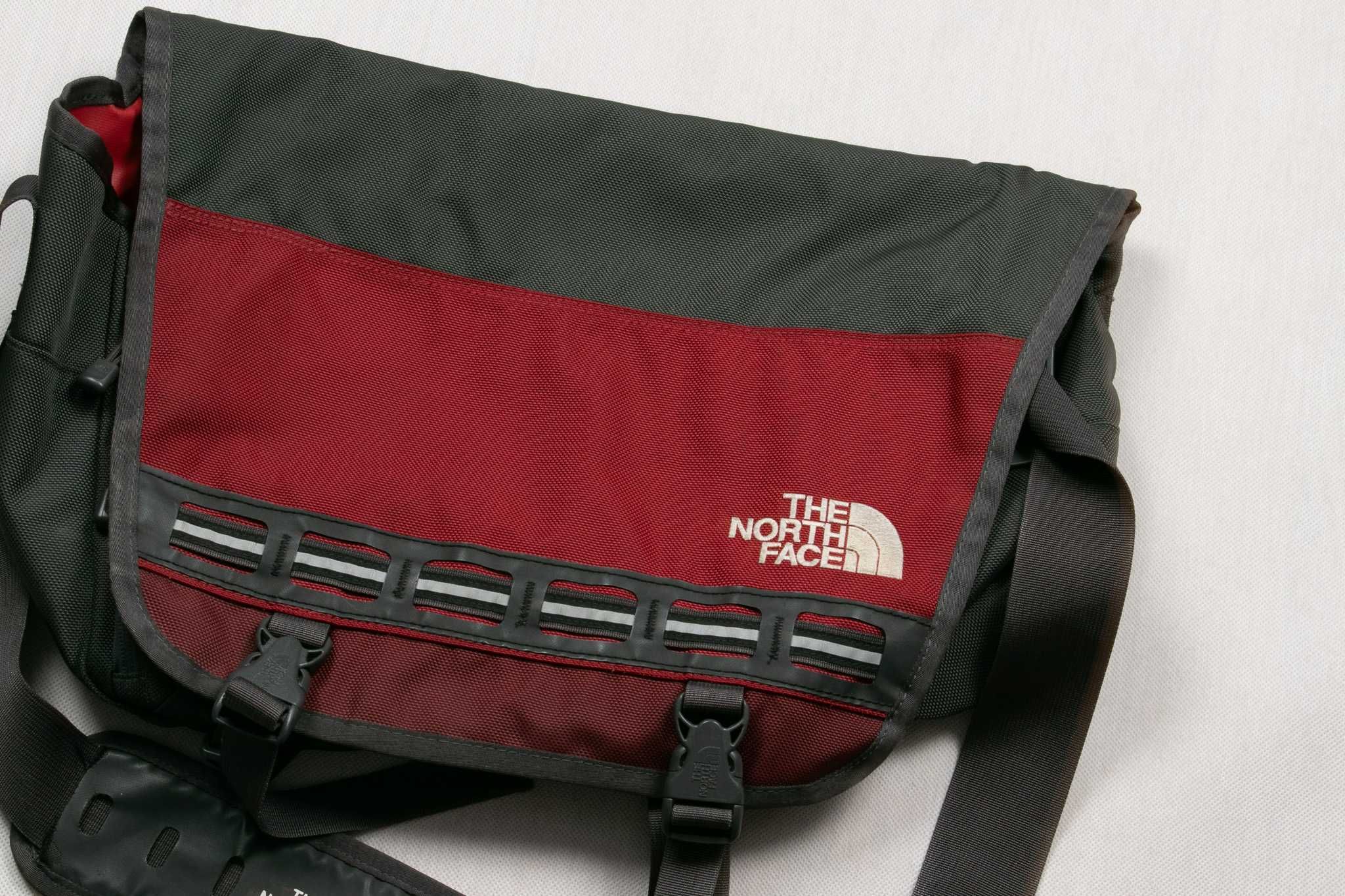 The North Face y2k Messenger bag torba na ramię