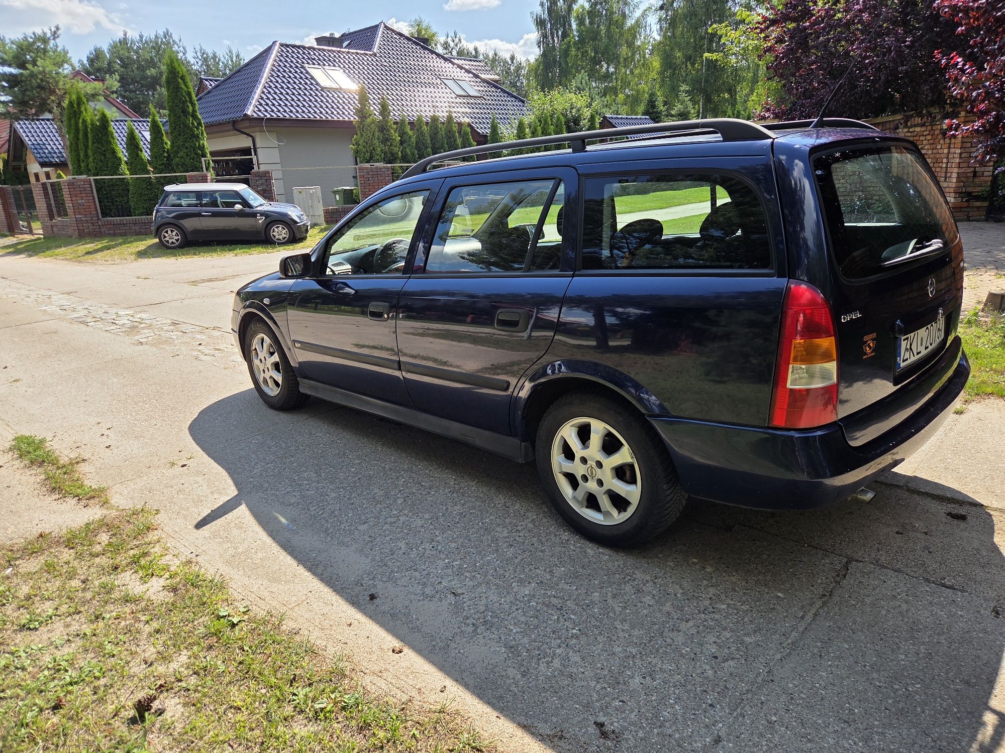 Opel astra 1.6 benzyna
