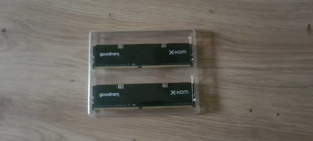 Pamięć RAM GoodRAM X-kom x2 DDR4 8GB 3200/3600MHz CL18