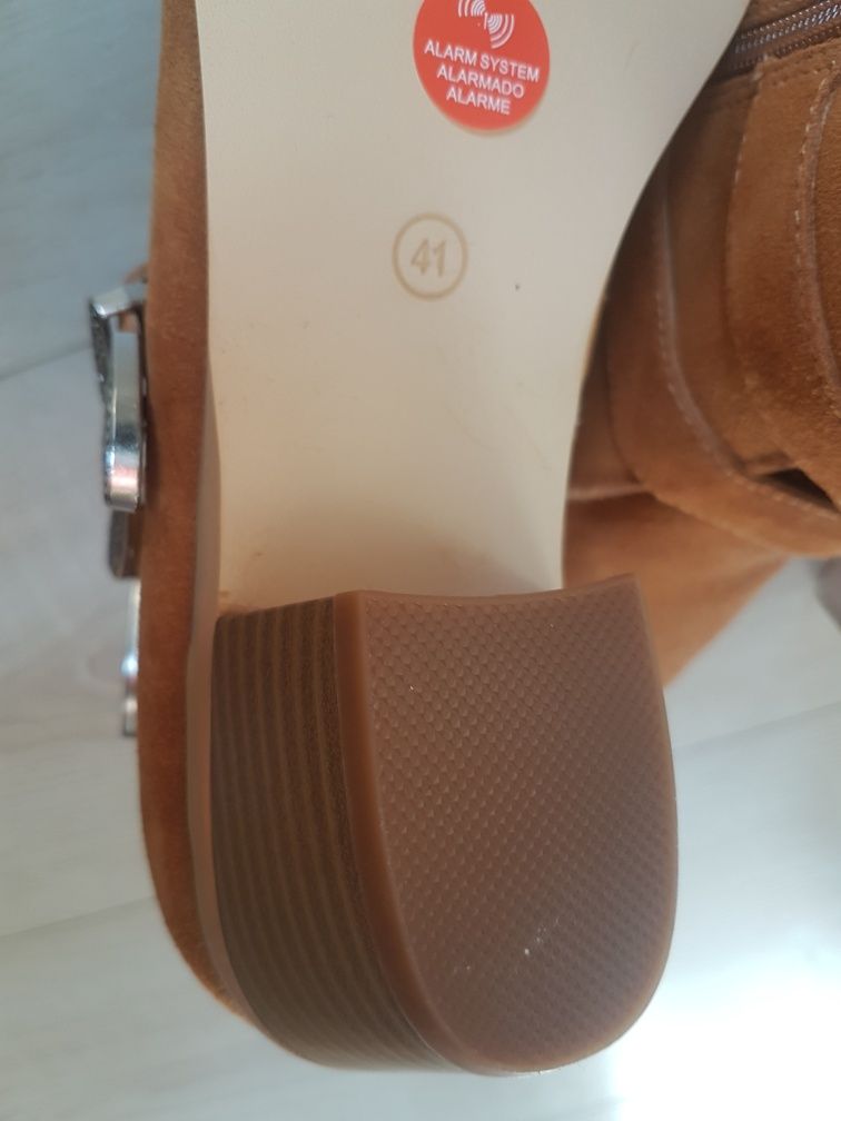Nowe buty damskie za kostkę sztyblety 41 Promod  muszkieterki zamsz