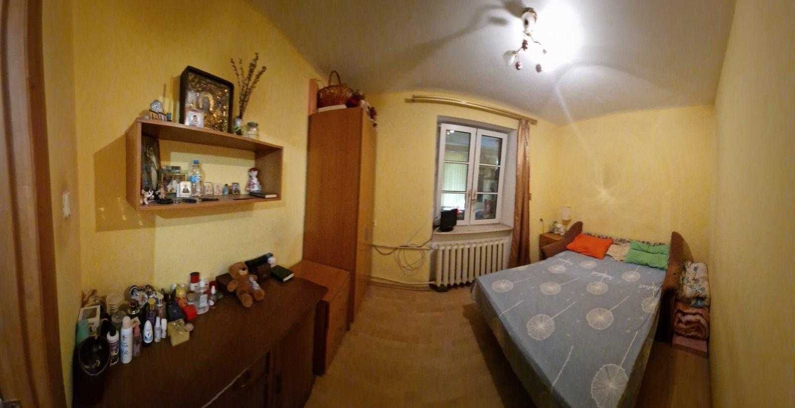 Продам 3-х к. квартиру на Бреуса/Скворцова. Свой гараж и двор.