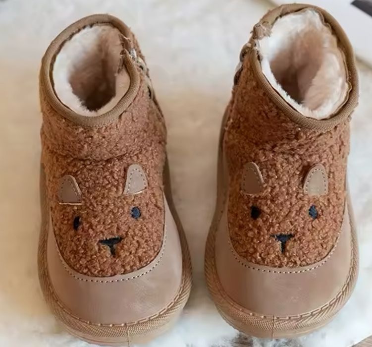 Дитяче зимове взуття/ уги