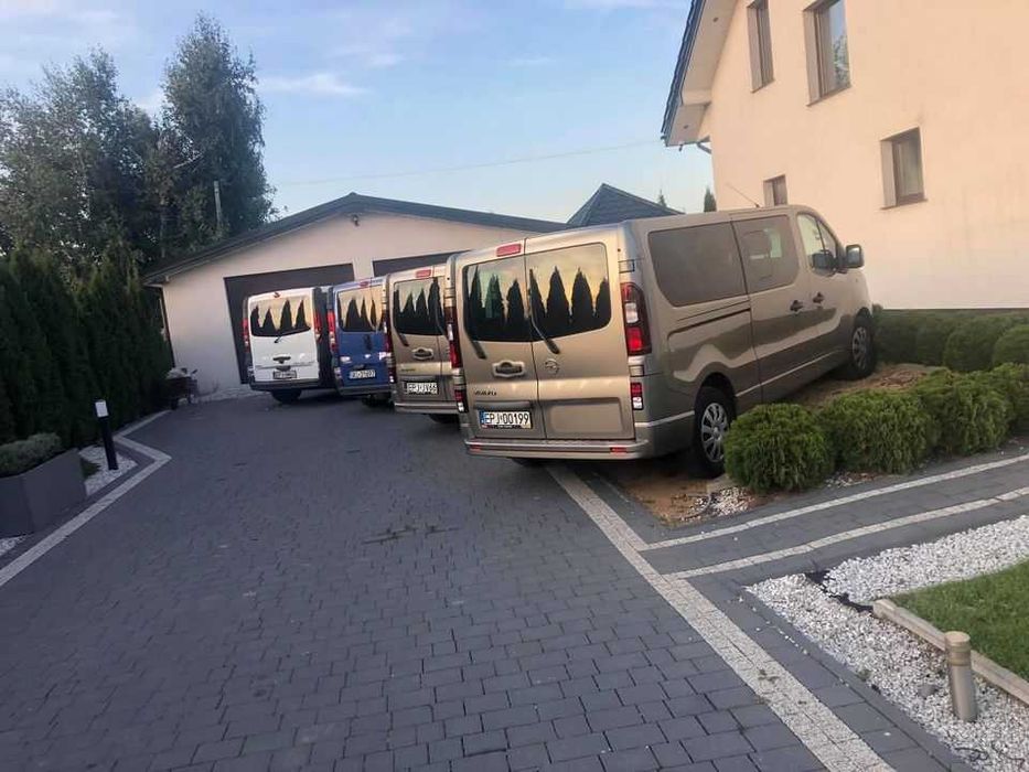 Tania Wypożyczalnia Samochodów BUSY 9-OSOBOWE, Wynajem aut , łódzkie