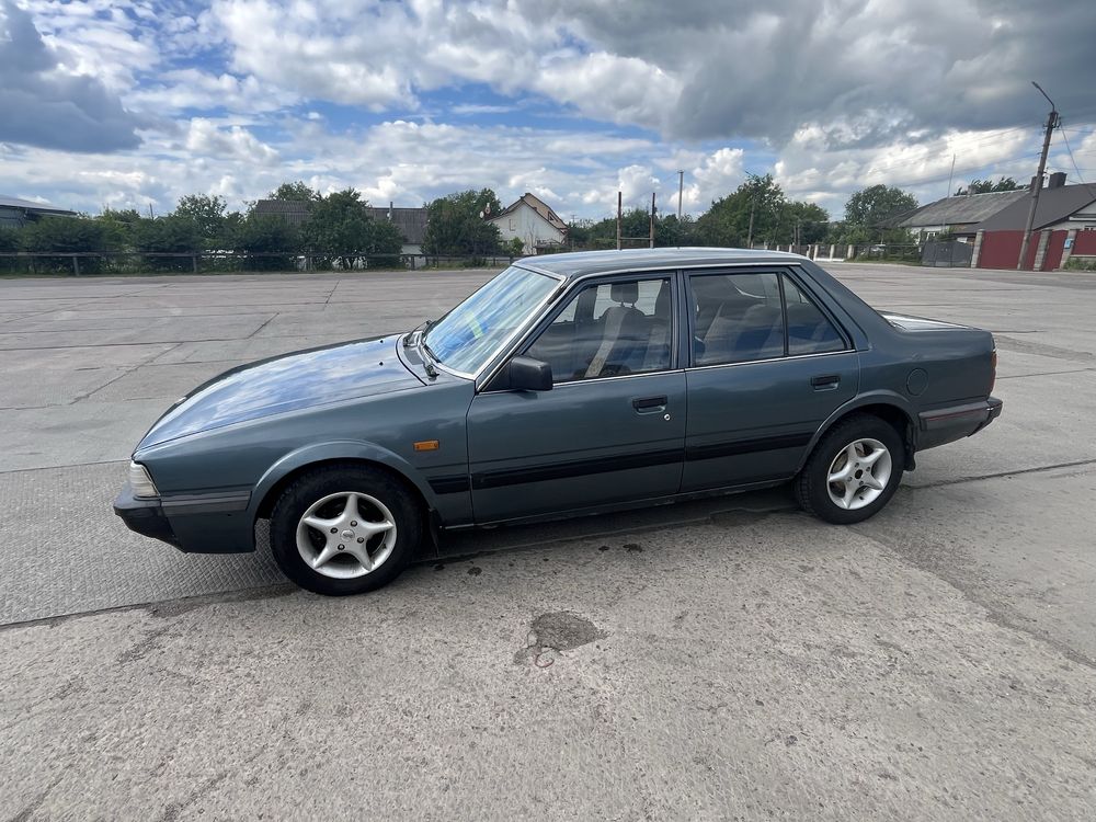 Mazda 626gc 1987року