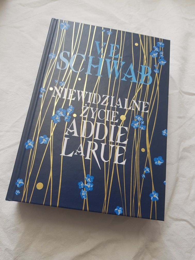 Książka Niewidzialne życie Addie Larue V.E.Schwab