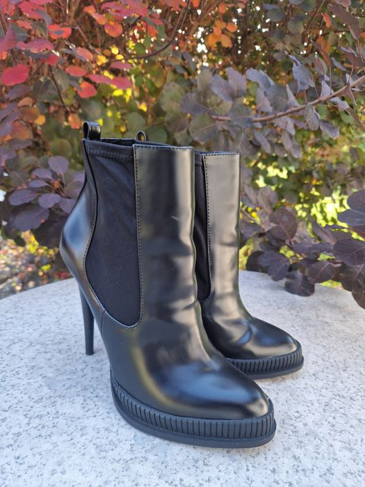 Czarne botki kozaki Zara 40 na szpilce eleganckie modne
