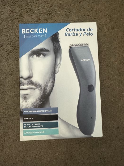 Maquina de barbear e cortar cabelo