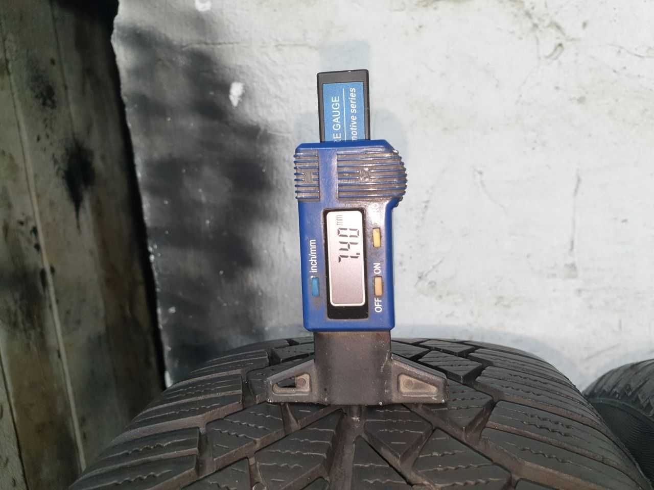 Cztery Opony zima 195/60R15 7,5mm Continental ContiWinterContact TS830