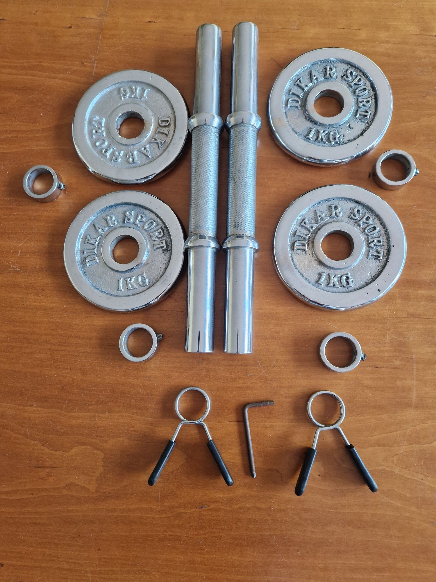 Halteres ajustáveis (8,4 x 2 = 16,8 kg