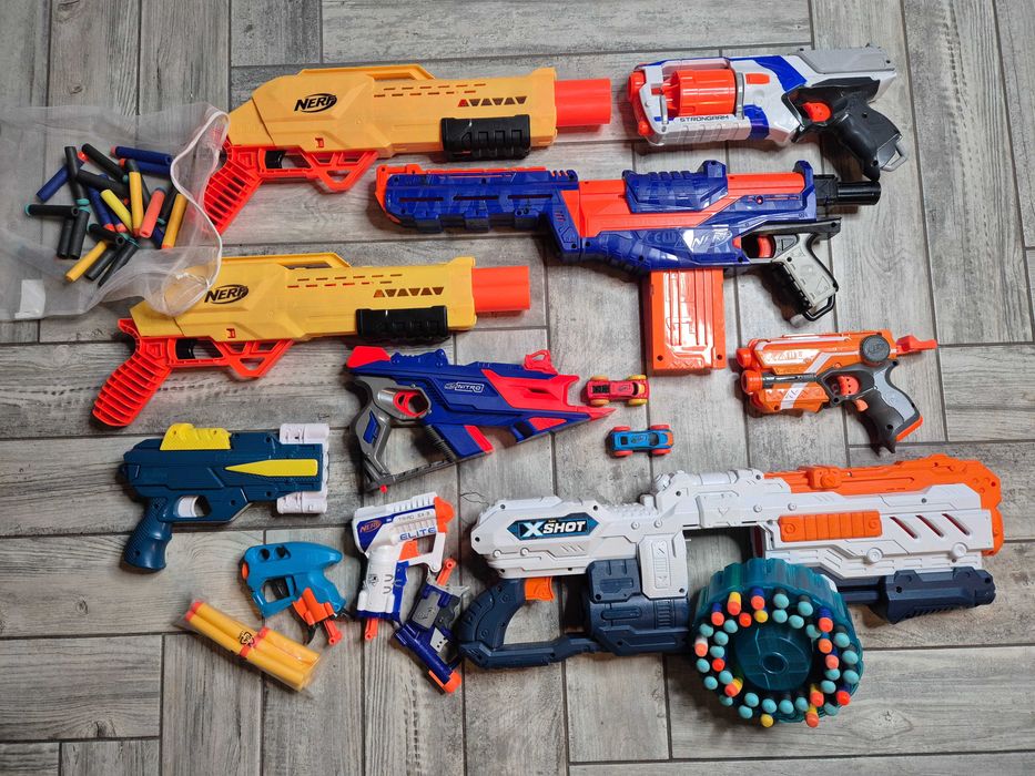 NERF, duży zestaw akcesorii, pistolety, karabiny, wyrzutnie, pociski