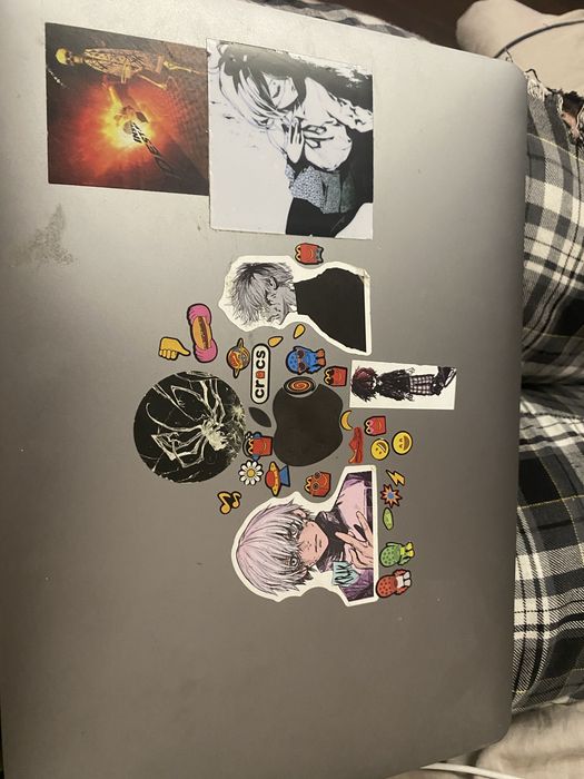 макбук про 13 2017 года 128 ссд ( свою ціну пропонуйте в лс)