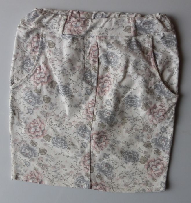 Spódnica spódniczka retro boho kwiaty ołówkowa włoska romantyczna XS S
