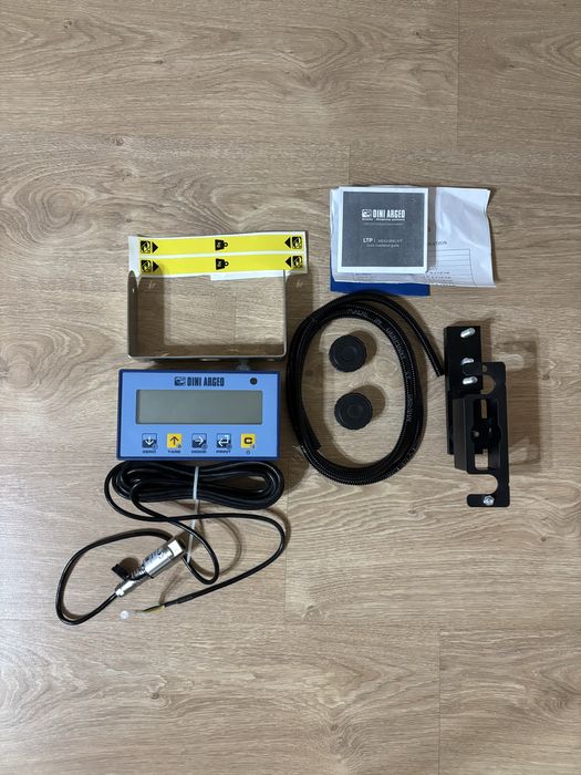 Вага на фронтальний навантажувач Dini Argeo LTP Нова