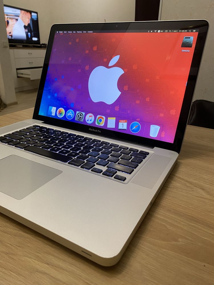 Apple MacBook Pro 15 в хорошем состоянии