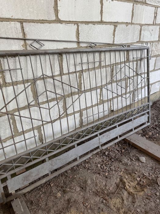 Piaskowanie, hydropiaskowanie, sodowanie, malowanie.