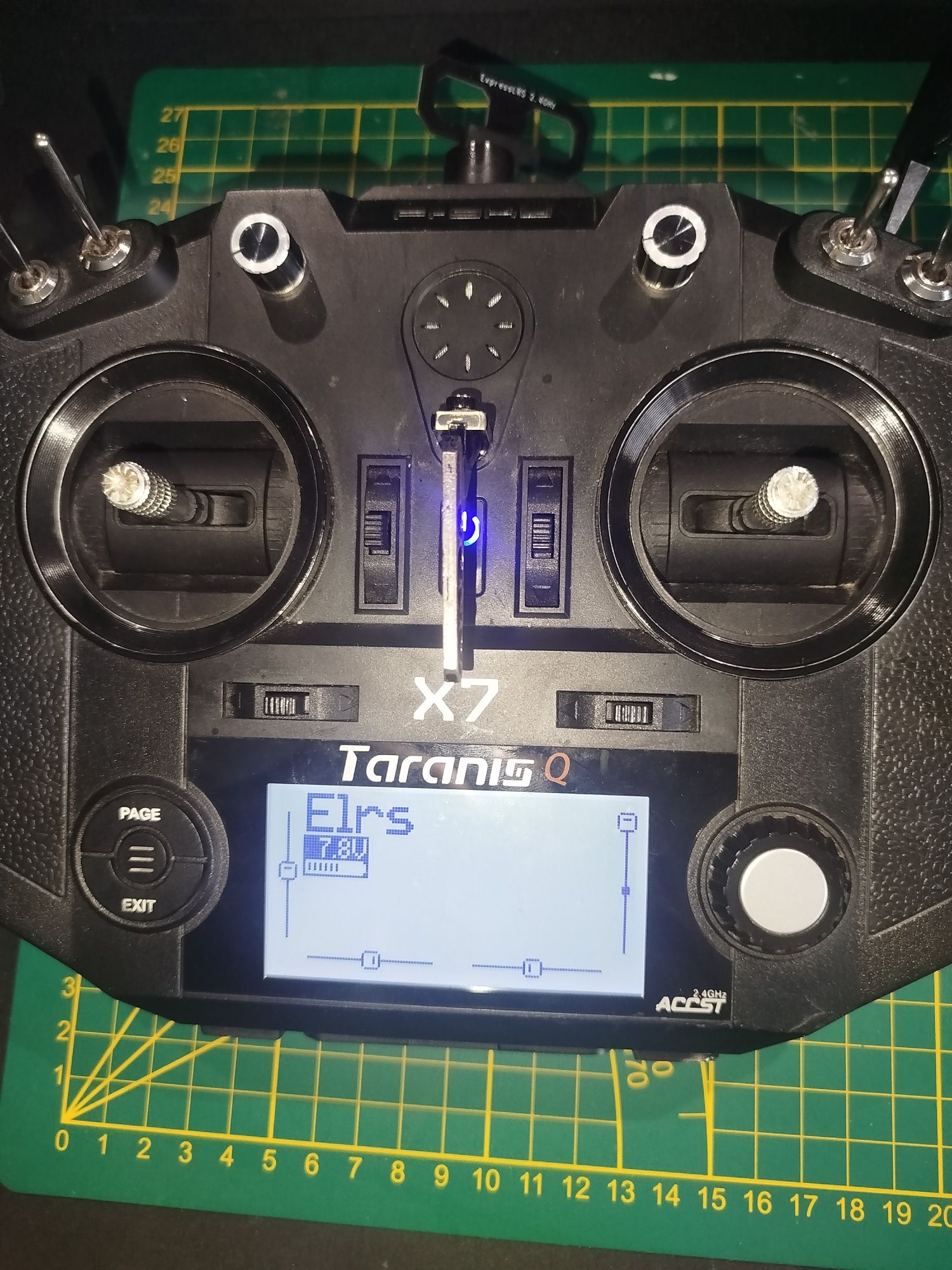 Aparatura Taranisa x7 z 1W elrs