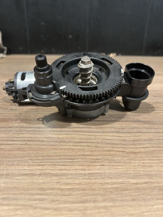 Saeco Incanto DeLuxe młynek kawy