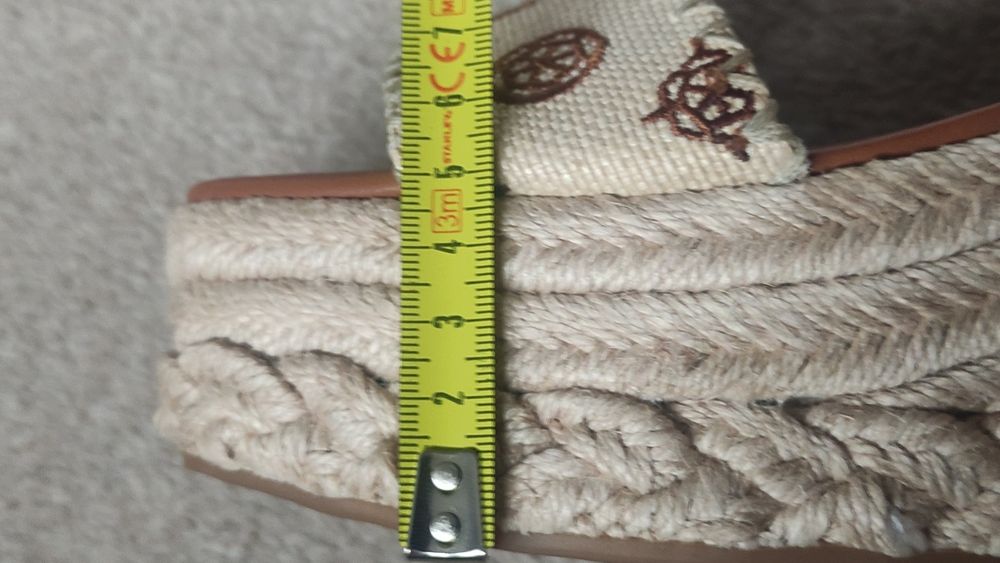 Sandały Guess roz 38