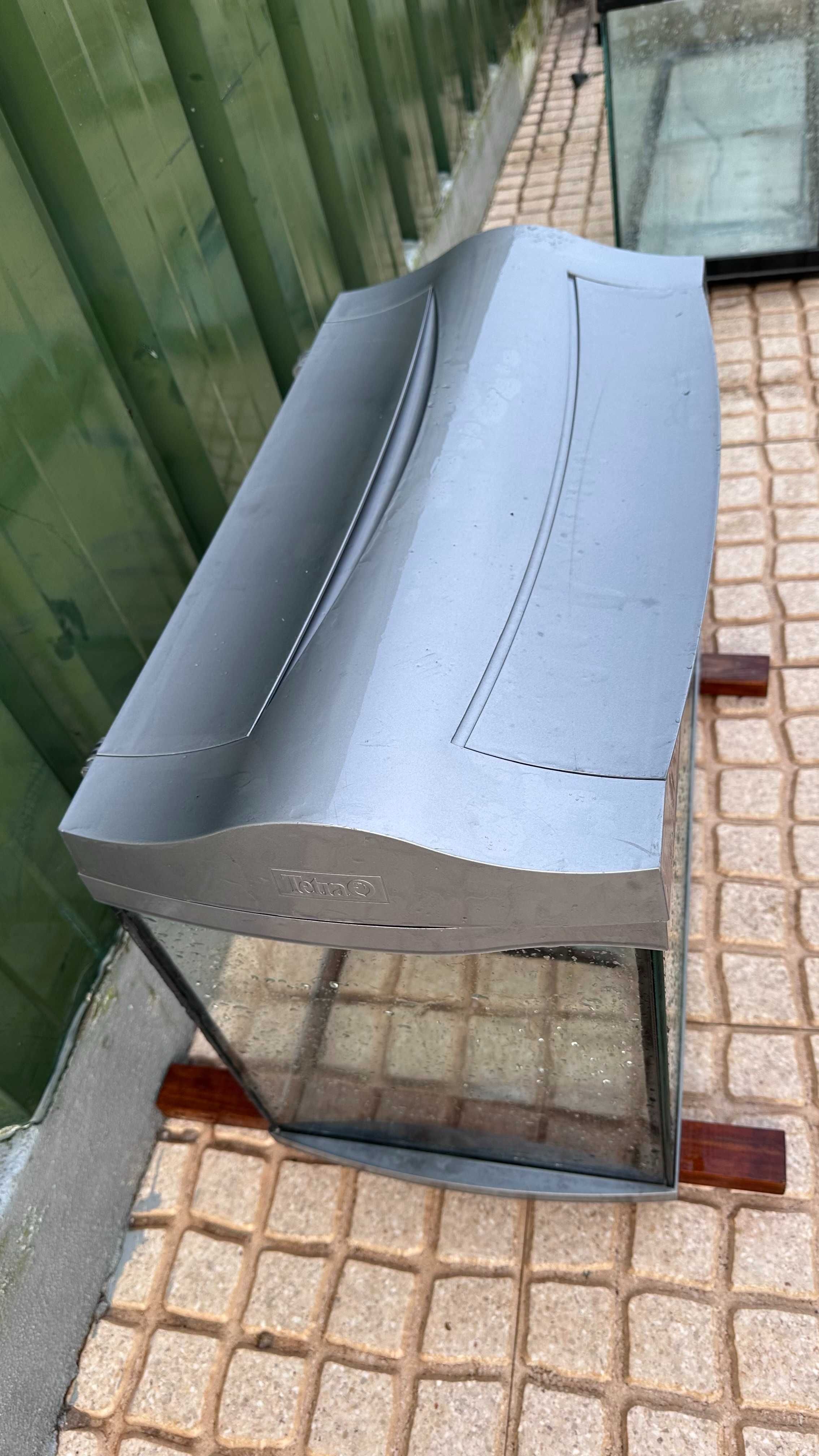 Aquário de 57 cm