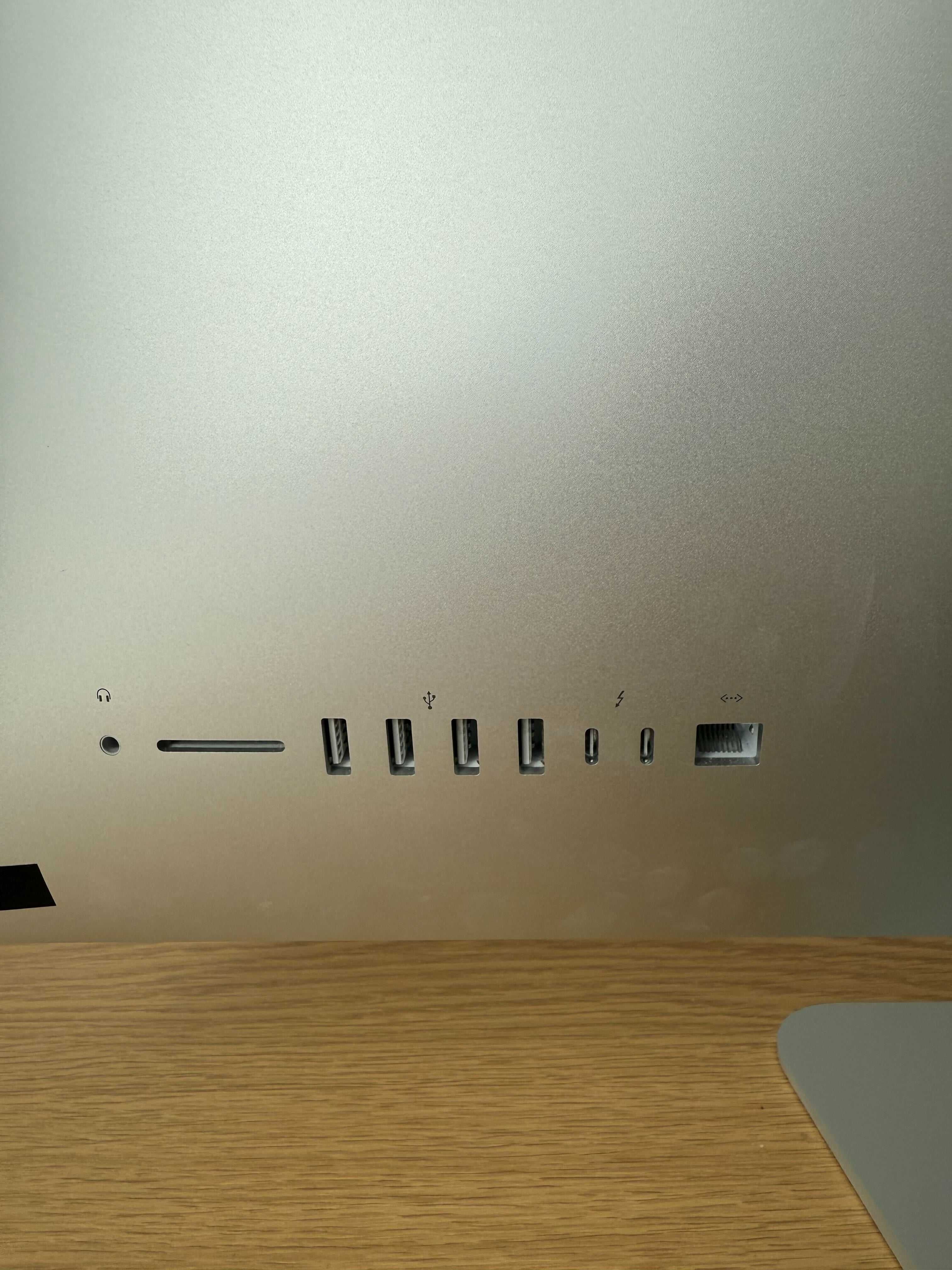 iMac Retina 5K, 27 cali 2020, i5 6 x 3,1 GHz, 32GB RAM, 250GB
