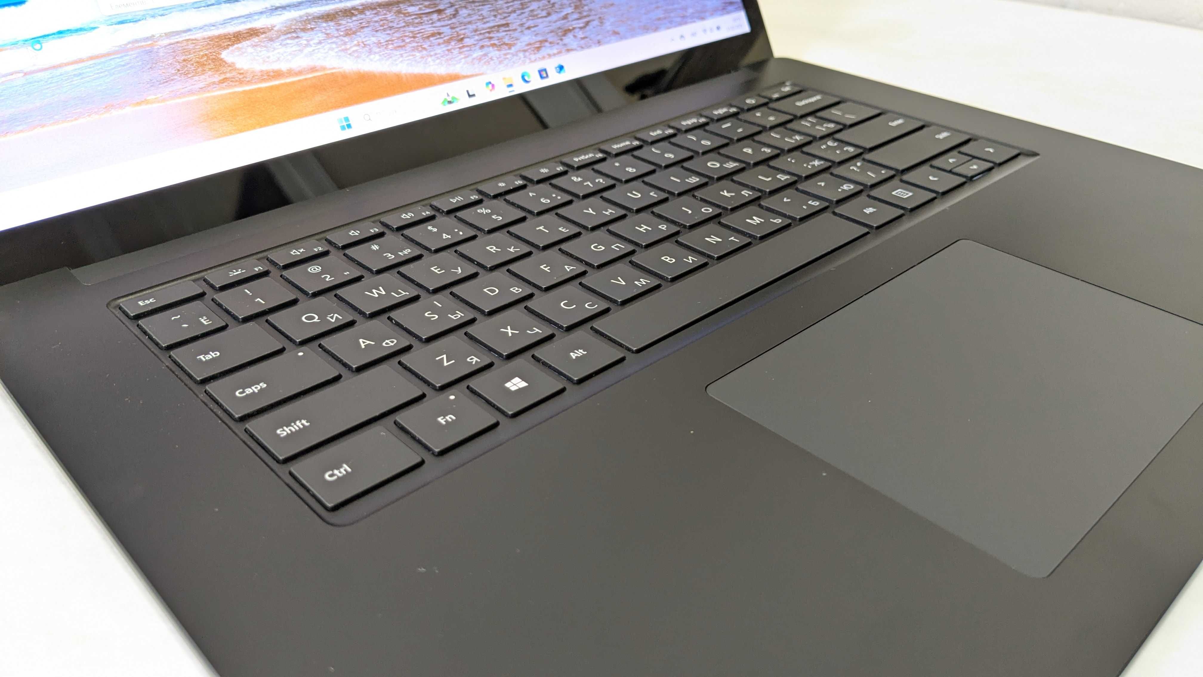 Microsoft Surface Laptop 3 15" - AMD Ryzen 7-3870U/16gb/512gb #326