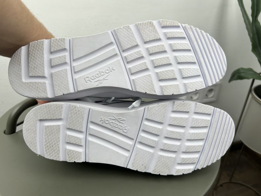 Оригінал! Кросівки шкіряні Reebok Club C Extra 40 розмір 02961