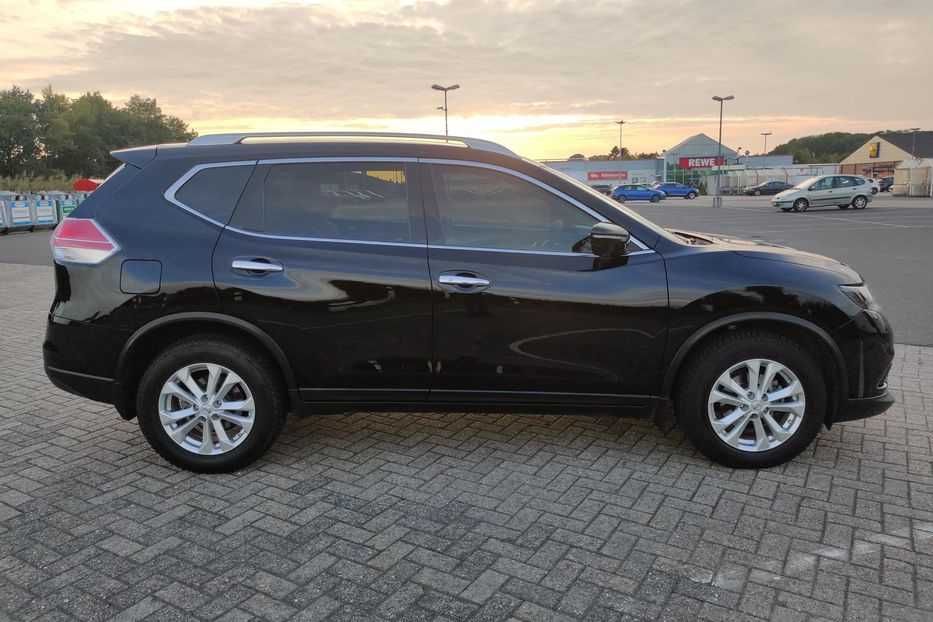 Продам Nissan Rogue SV Premium 2015