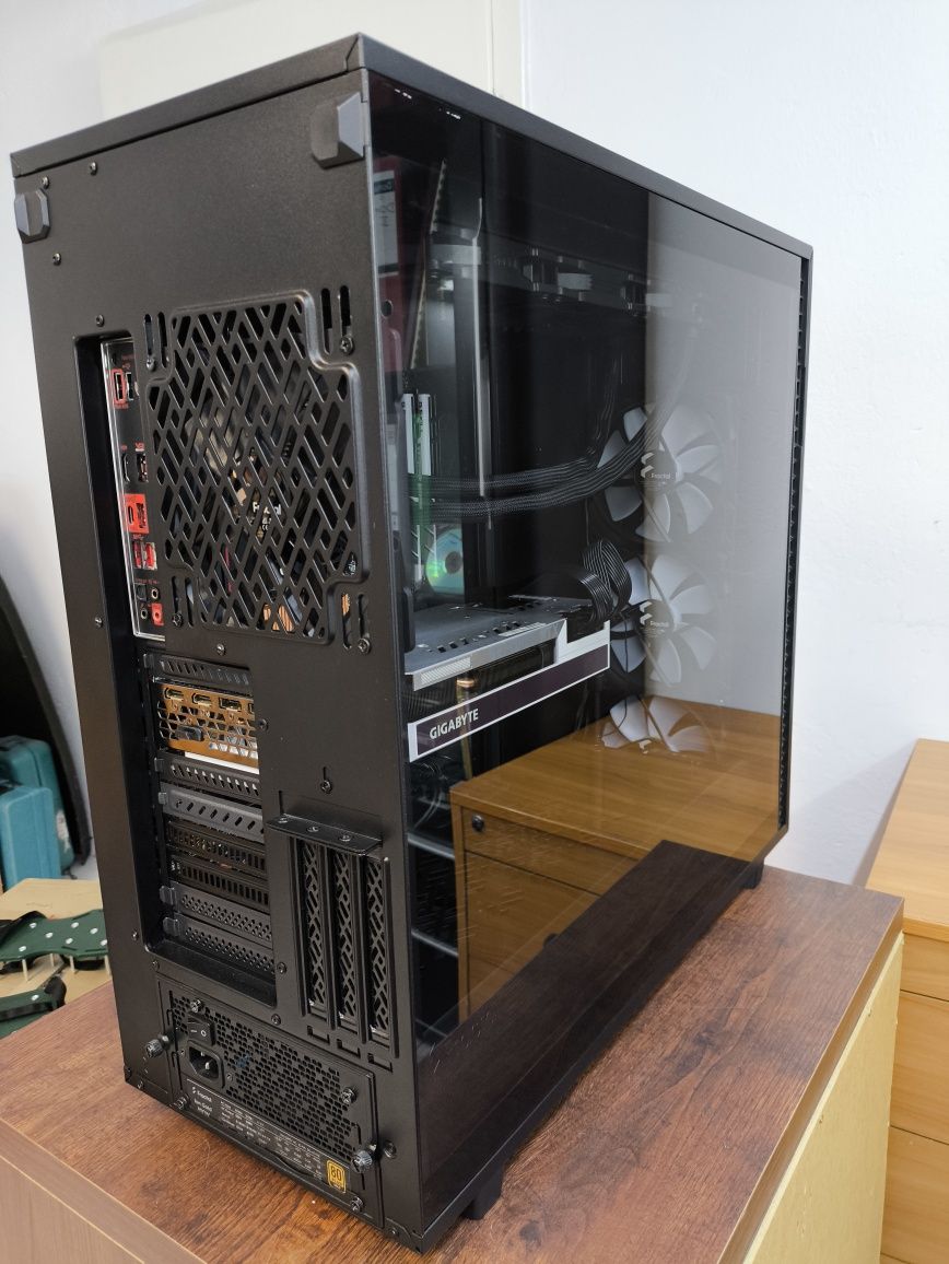 Ryzen 9 3900x 12 rdzeni, 64GB, RTX 3080Ti komputer stacjonarny