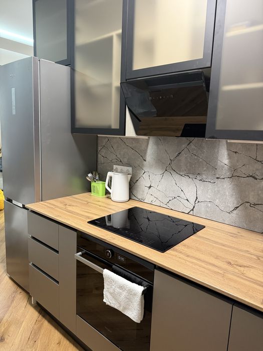 Здам подобово нова центр біля Поштового