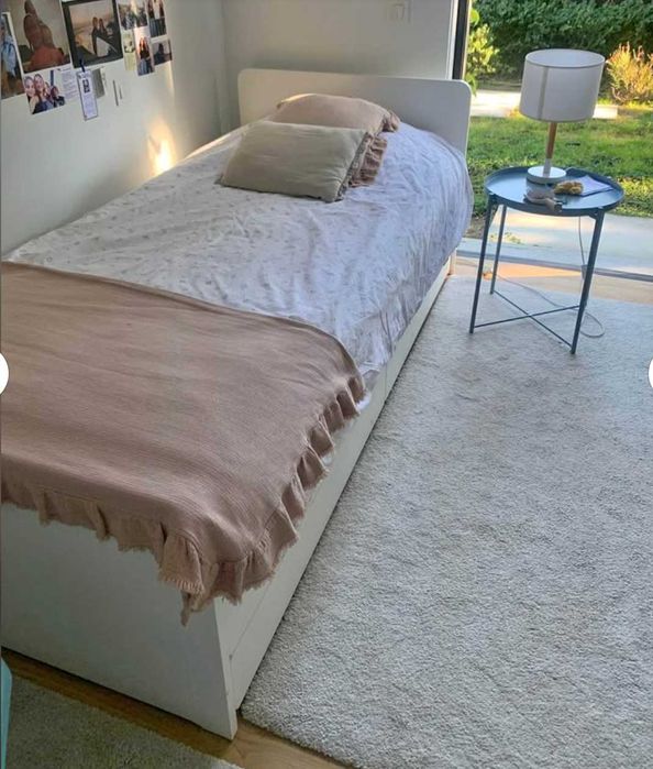 Cama IKEA criança, 2 colchões com gaveta para 2a cama ou arrumação.