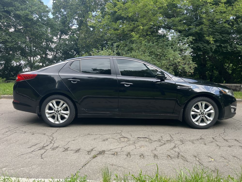 Продам Kia Optima 2011