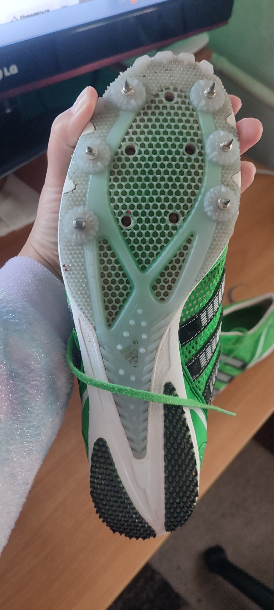 Шиповки для бега - Adidas   р. 45