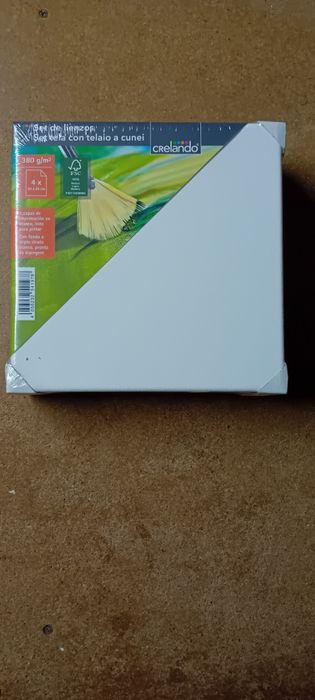 8 Telas de Pintura (20 x 20 cm)