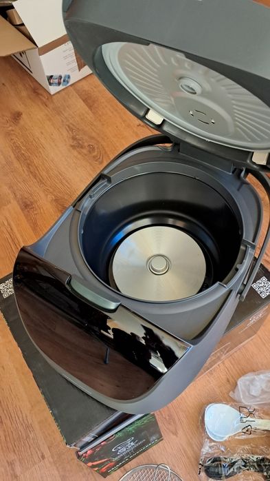 Multicooker nowy