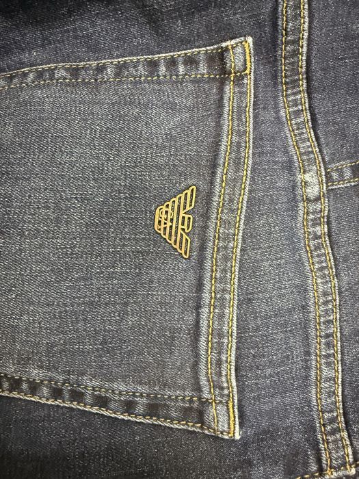 Джинси Emporio Armani