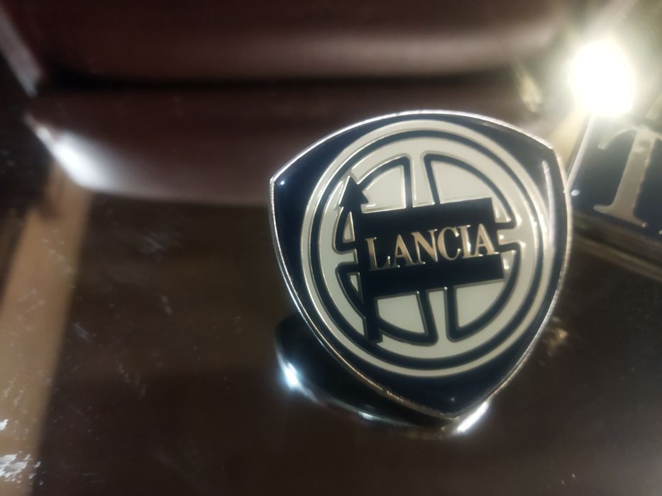 Эмблемы на Лянча тема v6
