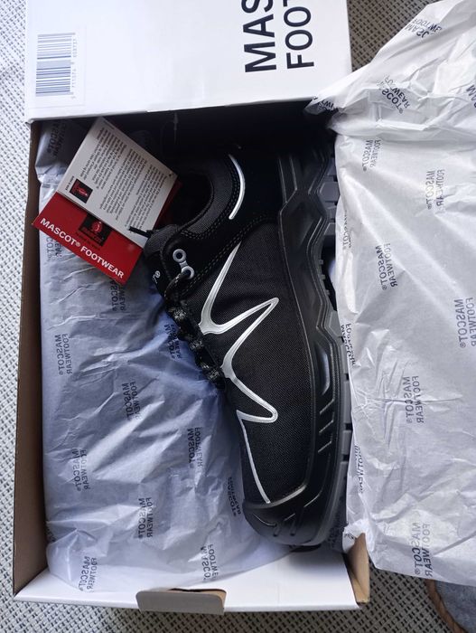 Nowe obuwie robocze buty mascote 42