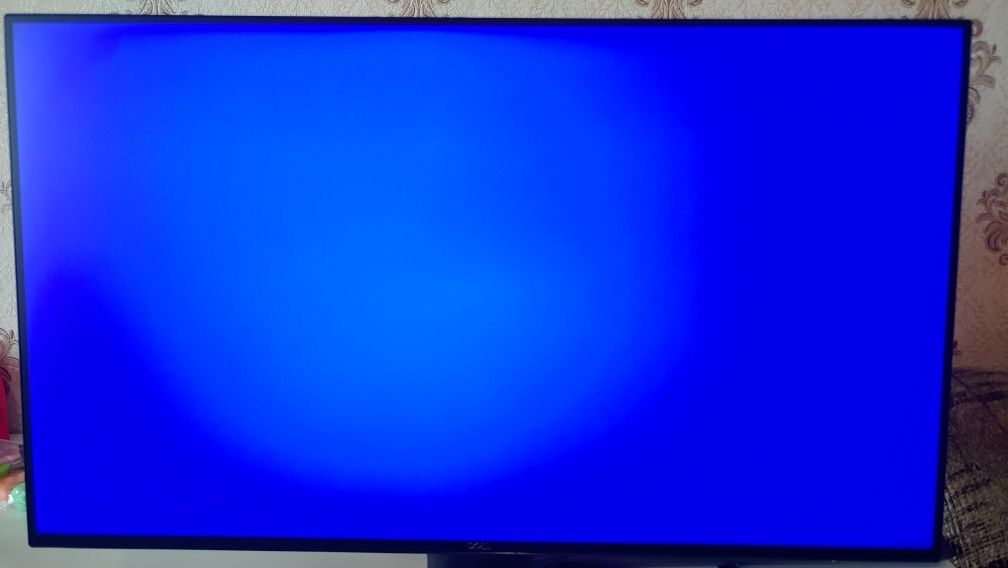 Безрамочный монитор 24 дюйма Dell U2419H