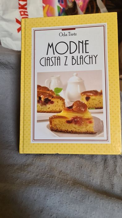 Modne ciasta z blachy
