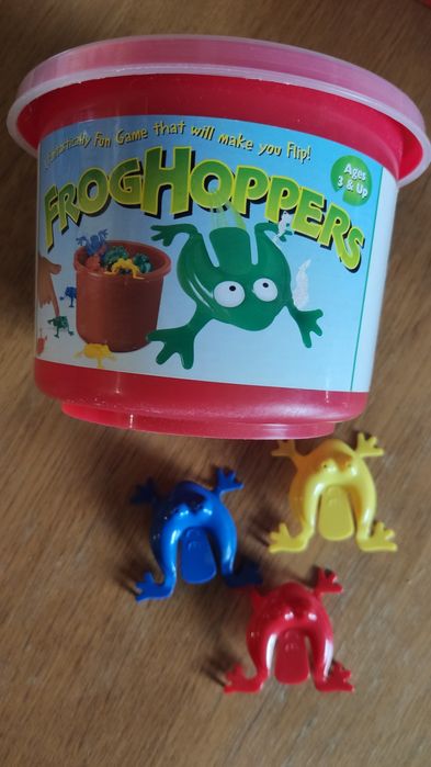 Gra "Skaczące żabki"