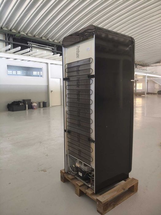 Frigorífico SMEG como novo