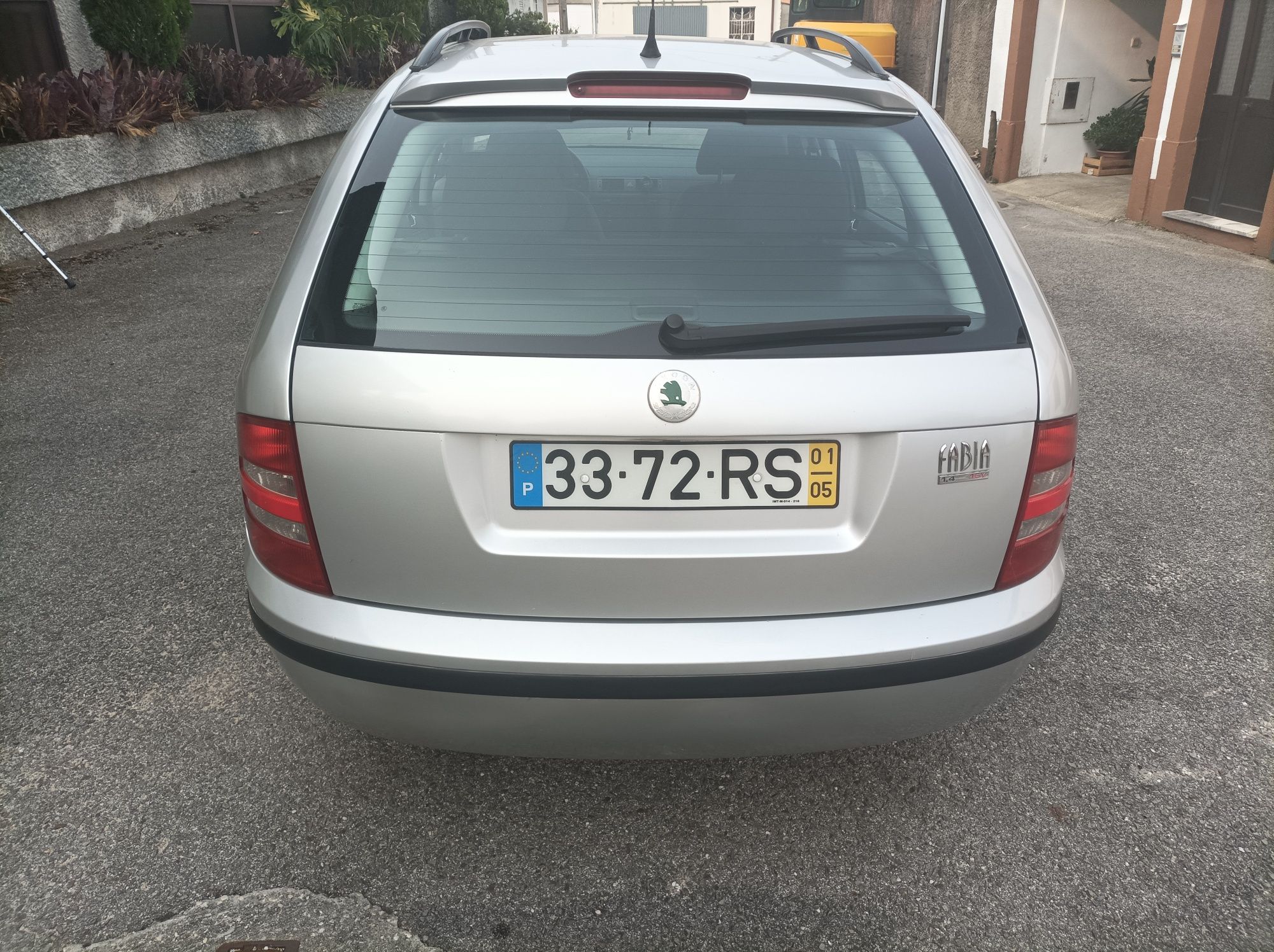 Carrinha skoda fabia 2001