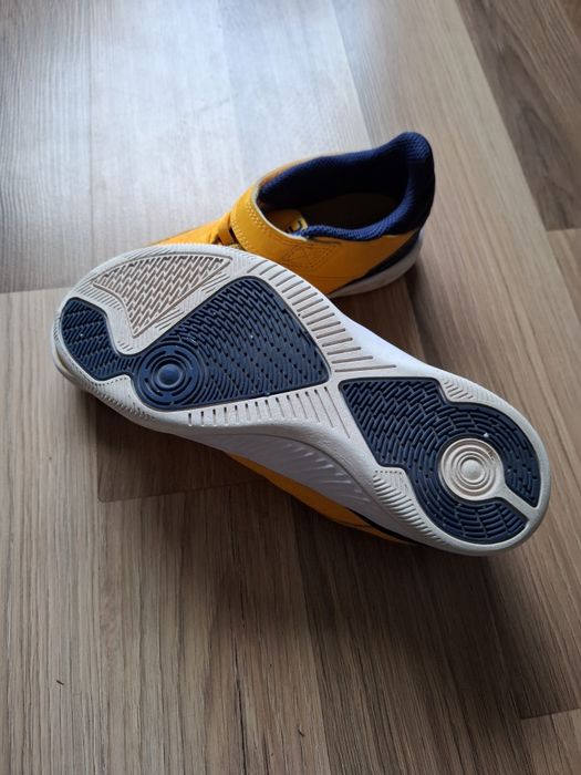 Buty halowe Kipsta rozm.33