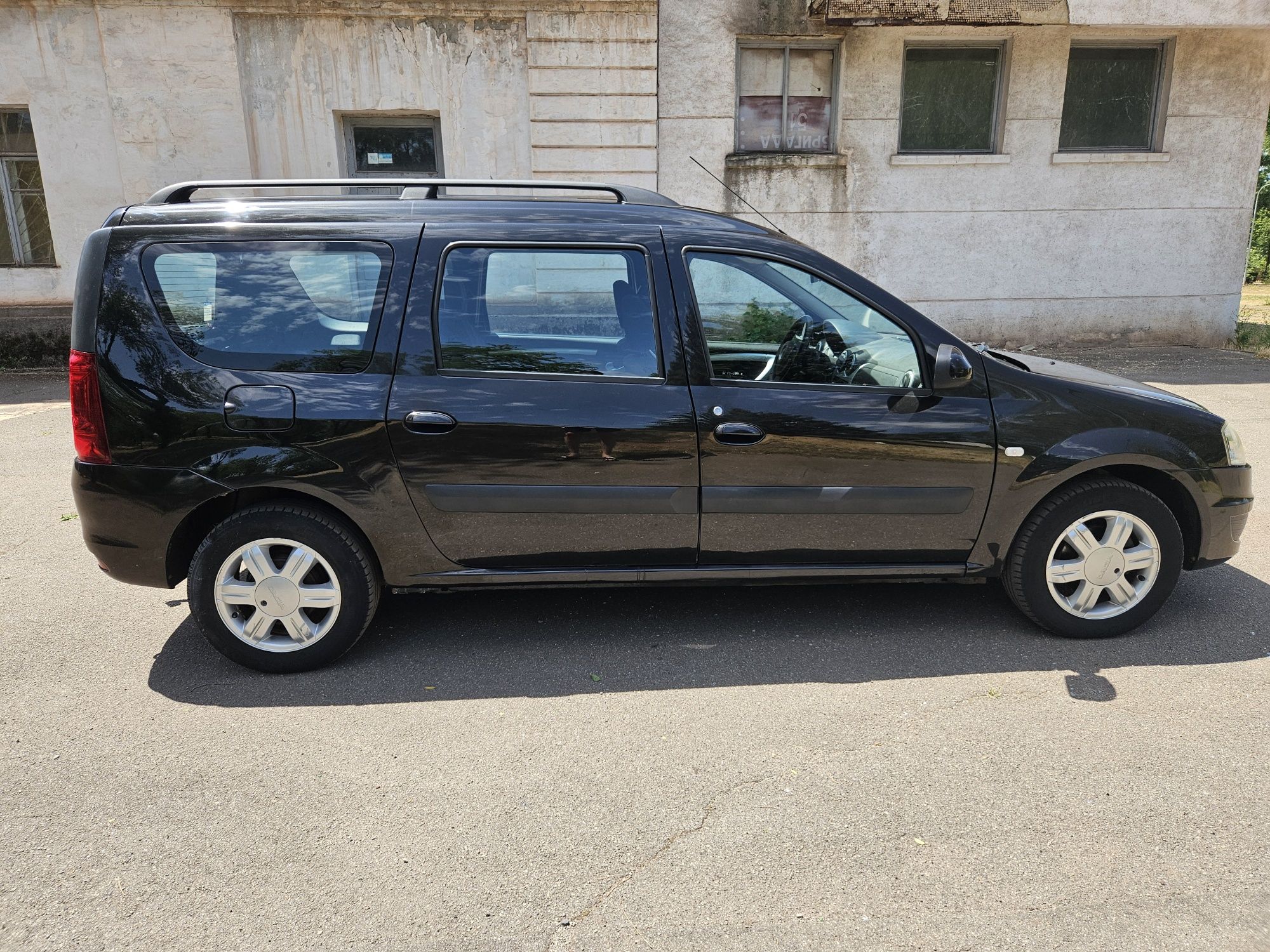 Продам Dacia Logan MCW Laureat +