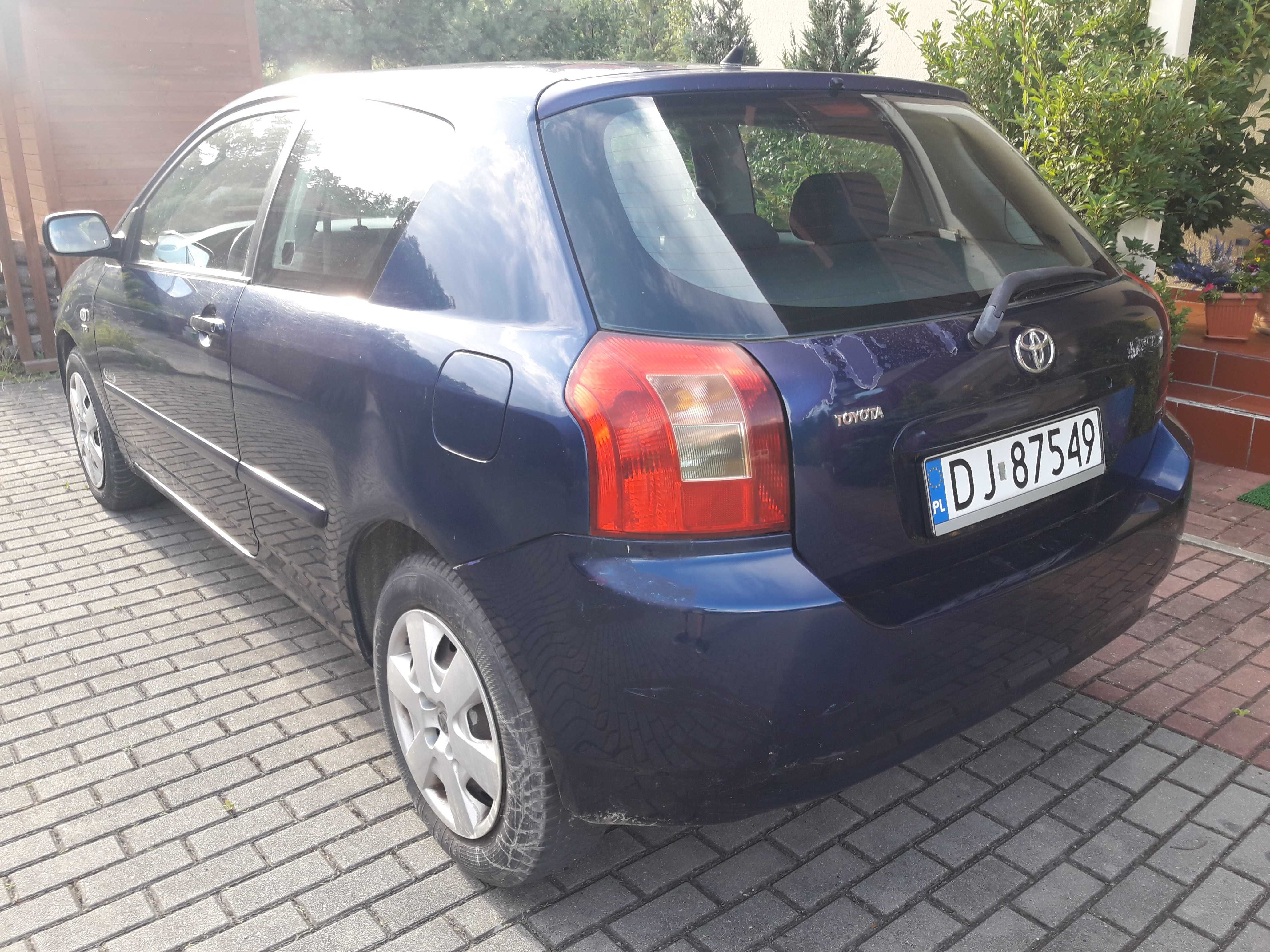 Toyota Corolla - 1.6 benzyna