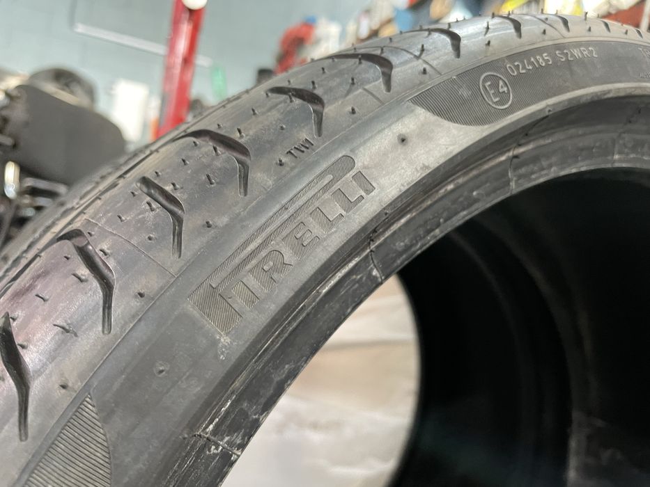 Пара літня гума резина Pirelli 245/30 R19 нова
