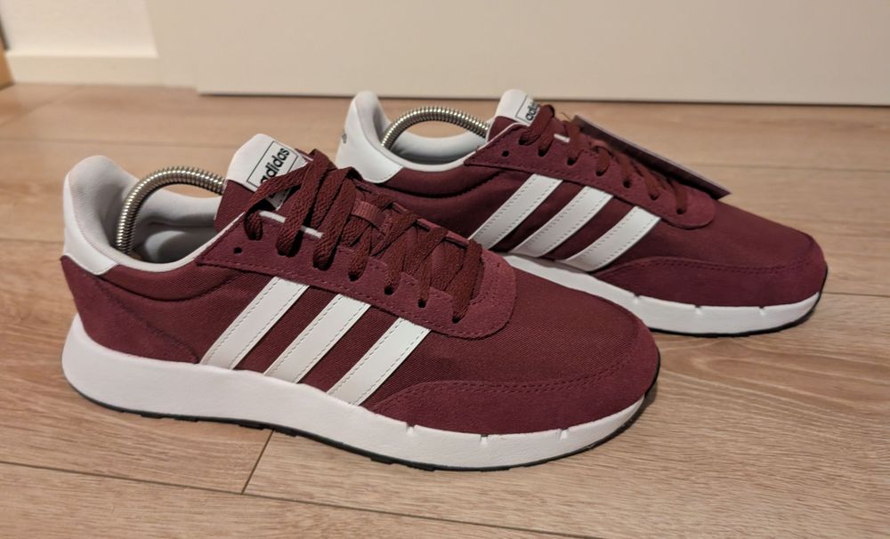 Шкіряні спортивні кросівки Adidas RUN 60s 2.0 H00355  EUR 44