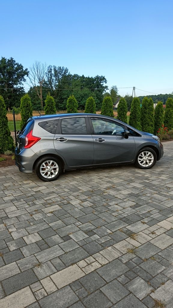 Nissan Note  1.6 automat