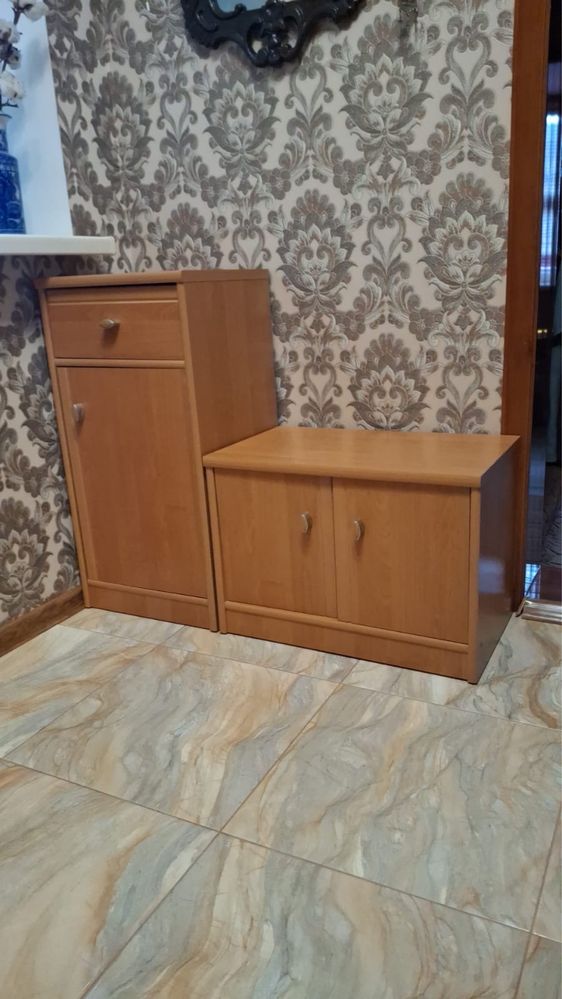 Тумба в прихожую